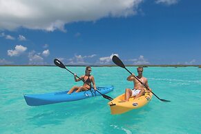 Beachfront at Windsong on the Reef