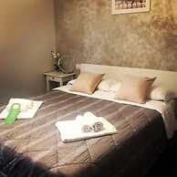 A 2 Passi dai Musei Guest House