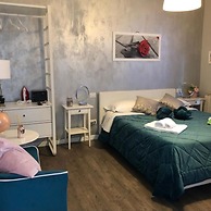 A 2 Passi dai Musei Guest House