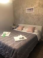 A 2 Passi dai Musei Guest House