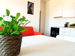 Bright Apartments Desenzano - Cavour Lake View 1