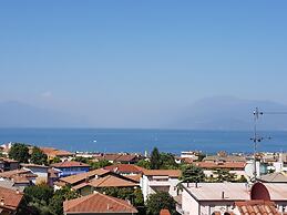 Bright Apartments Desenzano - Cavour Lake View 1