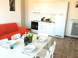 Bright Apartments Desenzano - Cavour Lake View 1