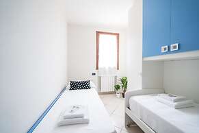 Bright Apartments Sirmione -Sorgente Pool 1