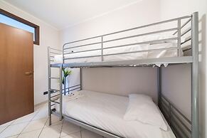 Bright Apartments Sirmione -Sorgente Pool 1