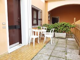 Bright Apartments Sirmione -Sorgente Pool 1