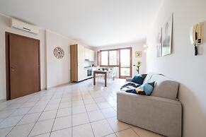 Bright Apartments Sirmione -Sorgente Pool 1