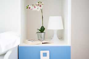 Bright Apartments Sirmione -Sorgente Pool 1