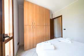 Bright Apartments Sirmione -Sorgente Pool 1