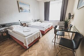 Cybulskiego Guest Rooms