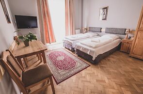 Cybulskiego Guest Rooms
