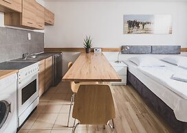 Cybulskiego Guest Rooms