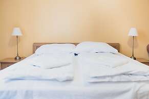 Cybulskiego Guest Rooms