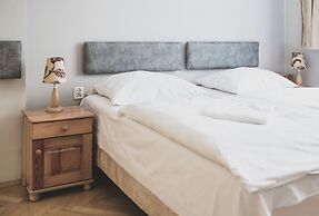 Cybulskiego Guest Rooms