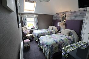 Alltavona Guest House