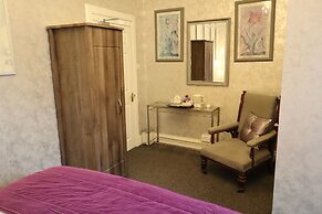 Alltavona Guest House