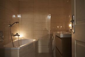 Károlyi Garden Apartment