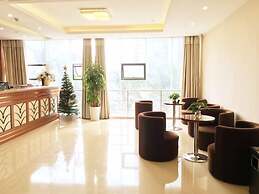 GreenTree Inn ShenZhen Huanggang Port South Futian Road Express Hotel