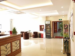 GreenTree Inn ShenZhen Huanggang Port South Futian Road Express Hotel
