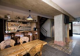 Old Side Boutique Hotel
