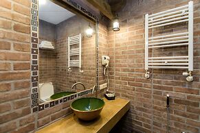 Old Side Boutique Hotel