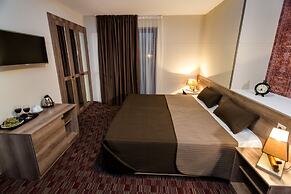 Old Side Boutique Hotel