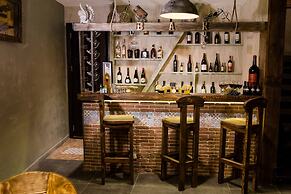 Old Side Boutique Hotel