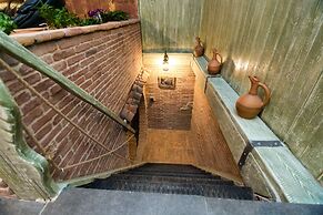 Old Side Boutique Hotel