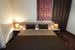 Old Side Boutique Hotel