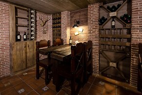 Old Side Boutique Hotel