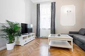 Otium Old Town Zwierzyniecka