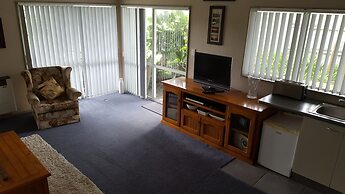 Apartment by The Beach