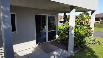 Apartment by The Beach