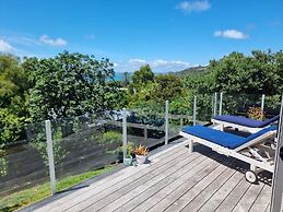 Tiri Cottage - Seaviews in Oneroa