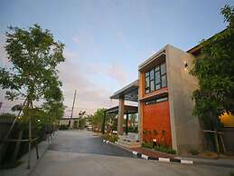 Bunprasop Garden Hotel