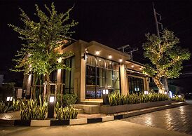 Bunprasop Garden Hotel