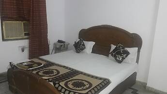 Rajdhani guest house