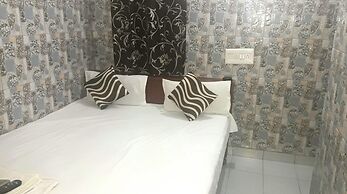 Rajdhani guest house