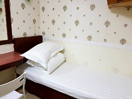 Hong Kong Astronaut's Hotel