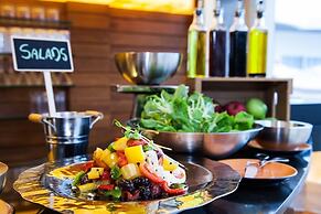 The Privilege Hotel Ezra Beach Villas