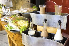 The Privilege Hotel Ezra Beach Villas