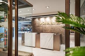 Orya Hotel