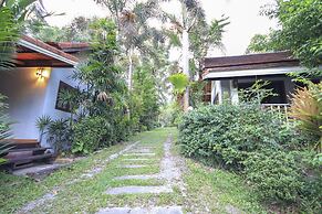 OYO 75353 Loy Chalet Resort