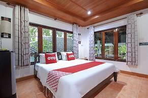 OYO 75353 Loy Chalet Resort