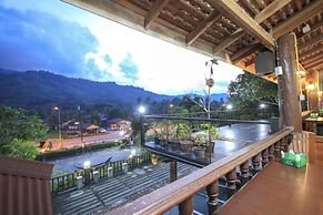 OYO 75353 Loy Chalet Resort