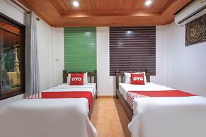 OYO 75353 Loy Chalet Resort