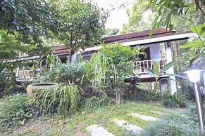 OYO 75353 Loy Chalet Resort