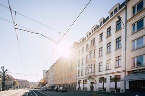 Luga Homes – Stadthaus