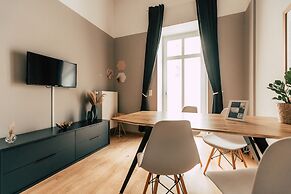 Luga Homes – Stadthaus