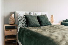 Luga Homes – Stadthaus